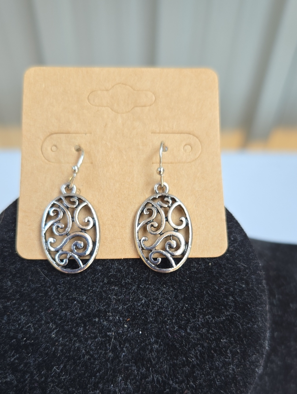 Silver Filigree Oval Drop Earrings - Elegant Women's Jewelry